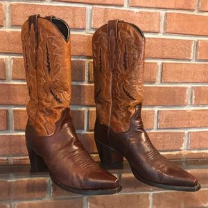 Women’s Dan Post cowboy boots